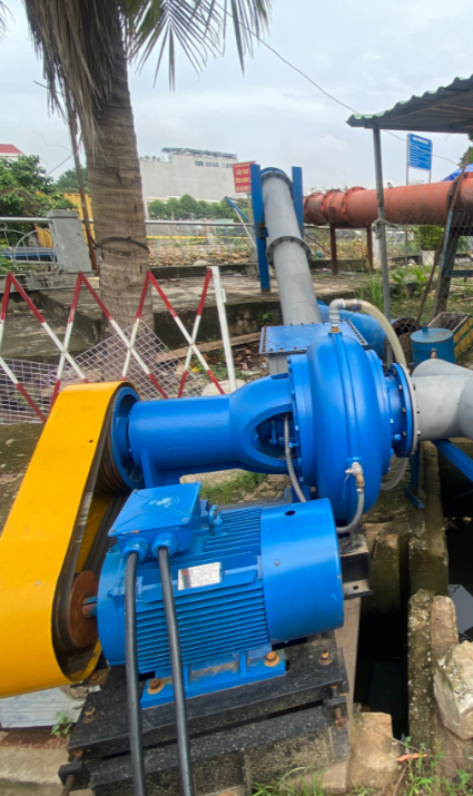 BƠM NƯỚC THẢI CHỨA RÁC